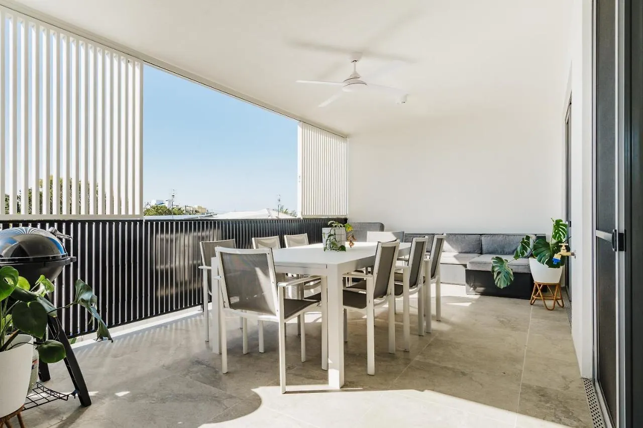 Silk - New Modern Condo 400M To The Beach Кулум-Бич Австралия